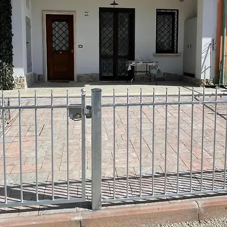 Il Nido Sul Trasimeno كاستيغليون ديل لاغو